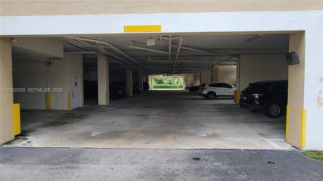 Building Photo - 8430 SW 8th St