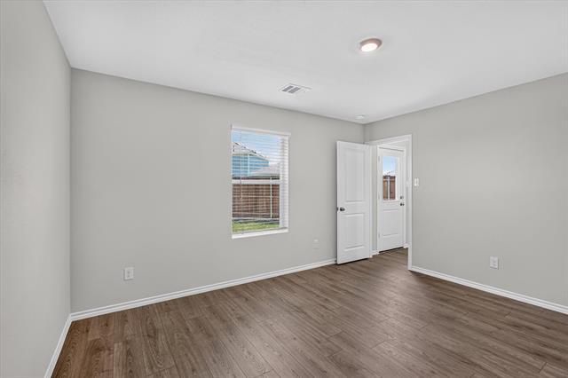 Building Photo - 1128 Northfield Dr