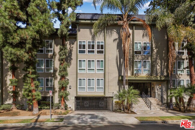 Building Photo - 4407 Francis Ave