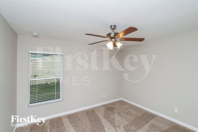 Building Photo - 591 Brickell St SE