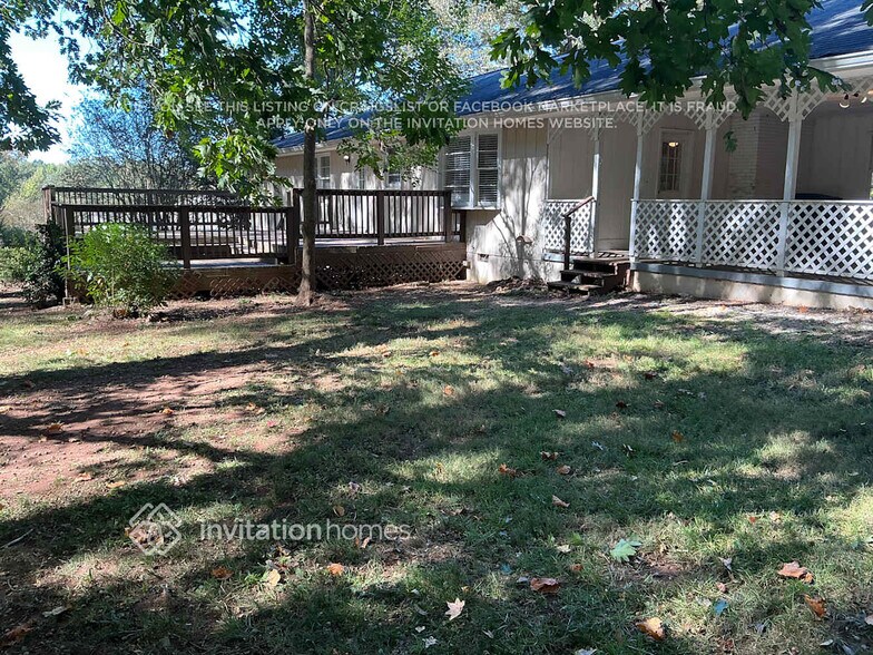 Building Photo - 150 Kay Cir