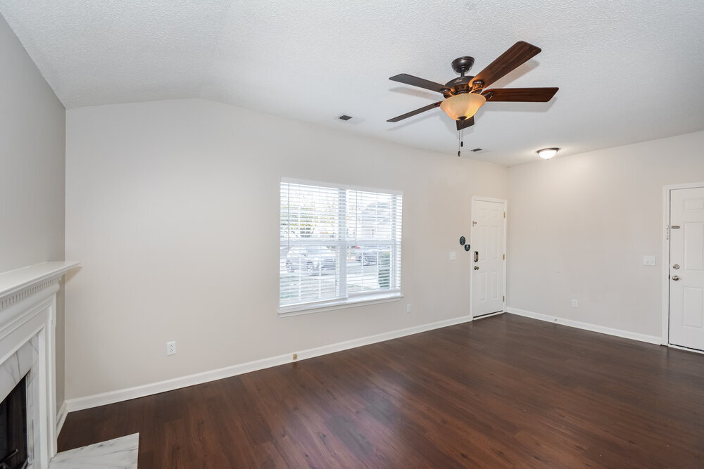 Building Photo - 306 Hank Aaron Cove