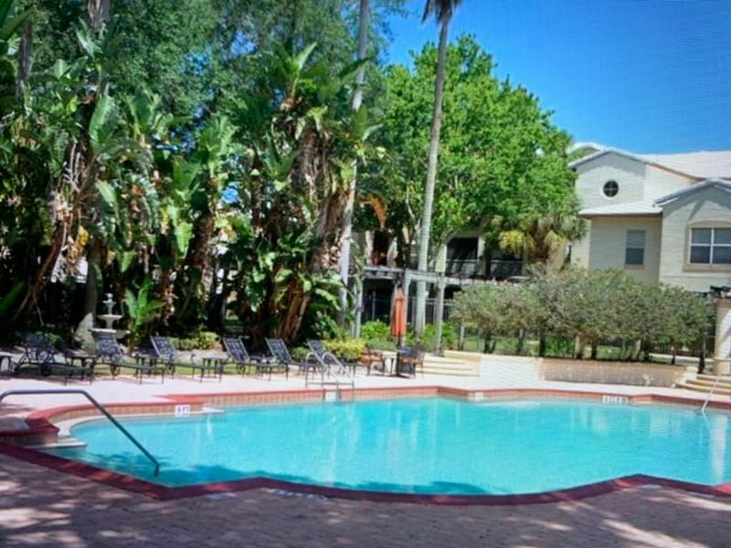 Building Photo - 832 Camargo Way