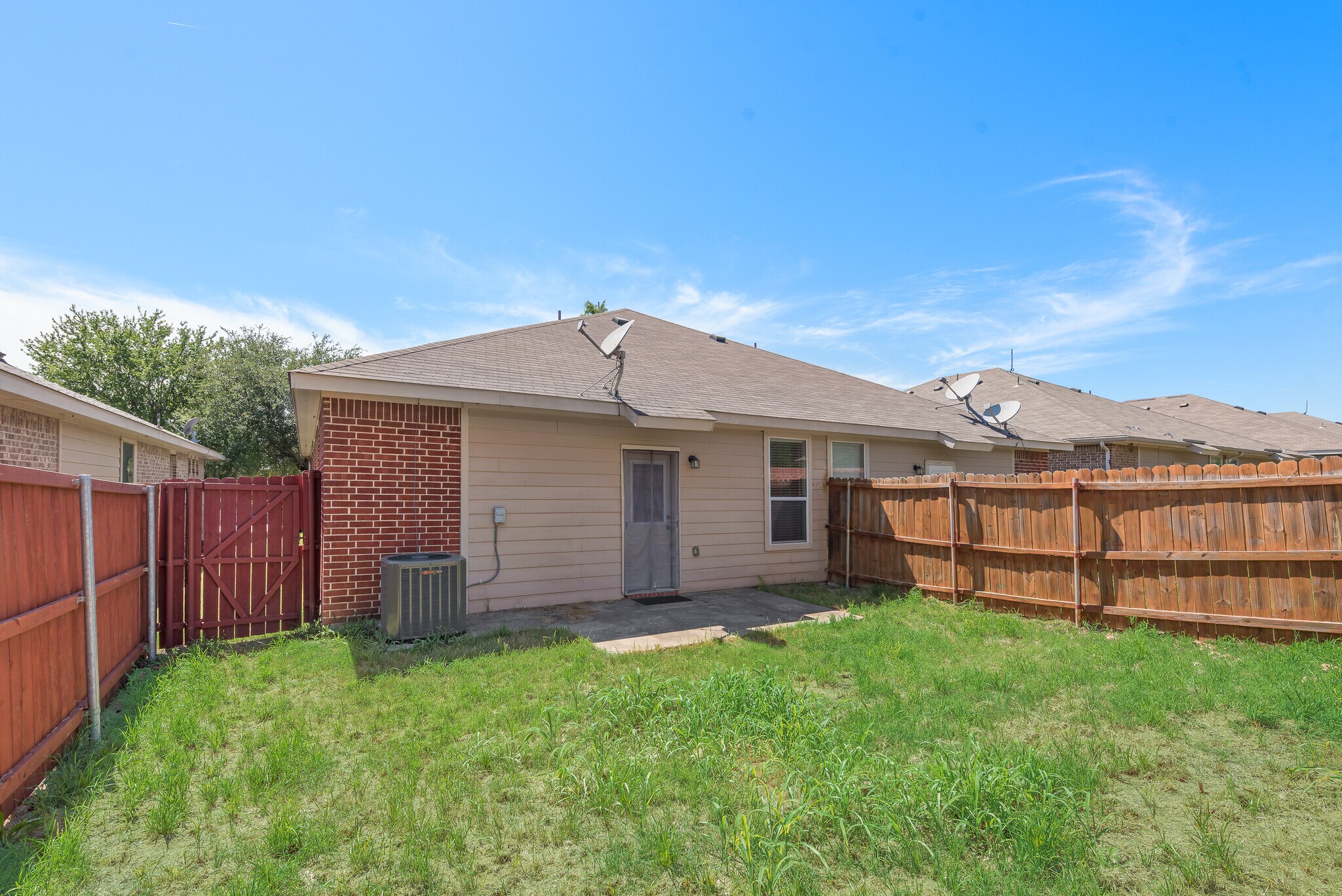 Building Photo - 358 Armstrong Ln
