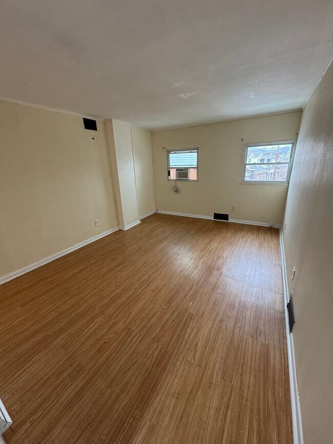 Building Photo - 4519 Butler St