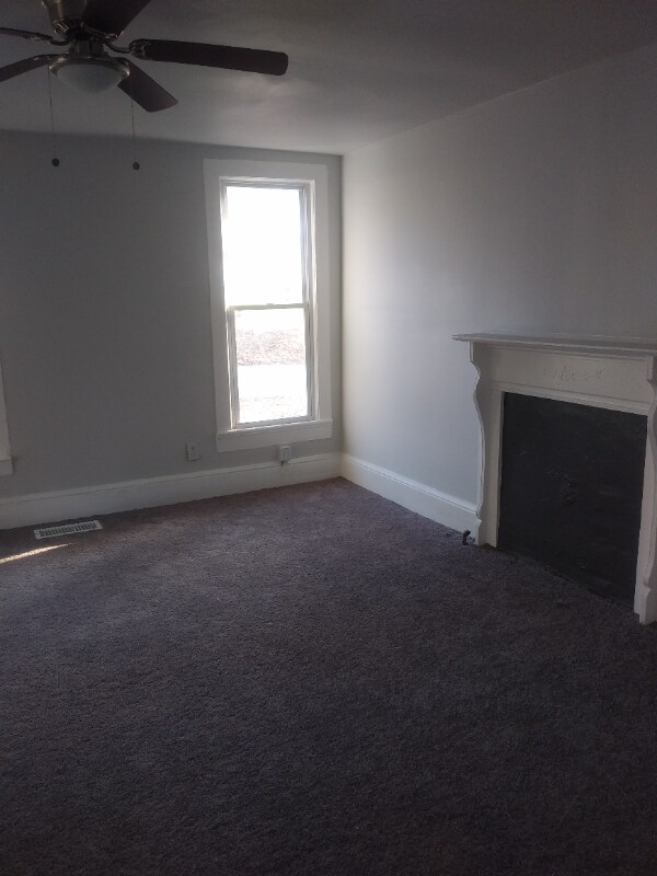 Building Photo - 8323 Malone St
