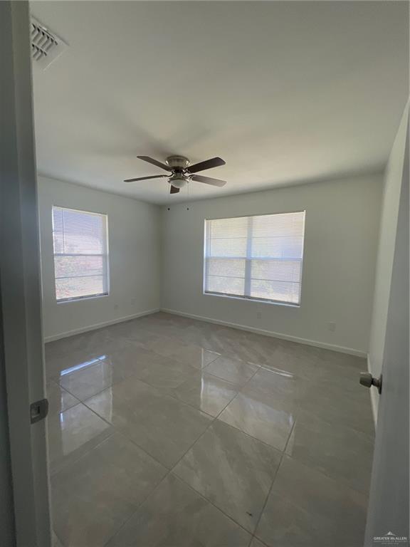 Building Photo - 610 W Jones Ave