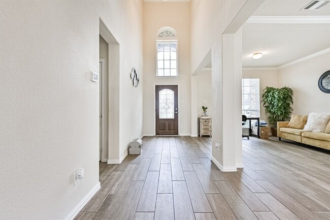 Building Photo - 23213 Zinfandel Dr