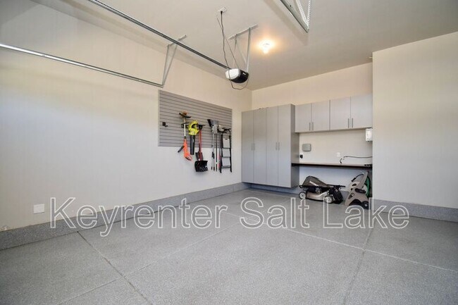 Building Photo - 2101 Plum Harvest Way