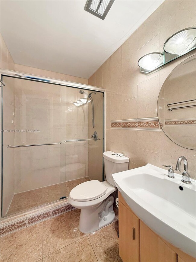 Building Photo - 6936 Holly Rd