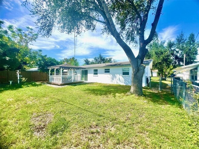 Building Photo - 4626 Taray Ln