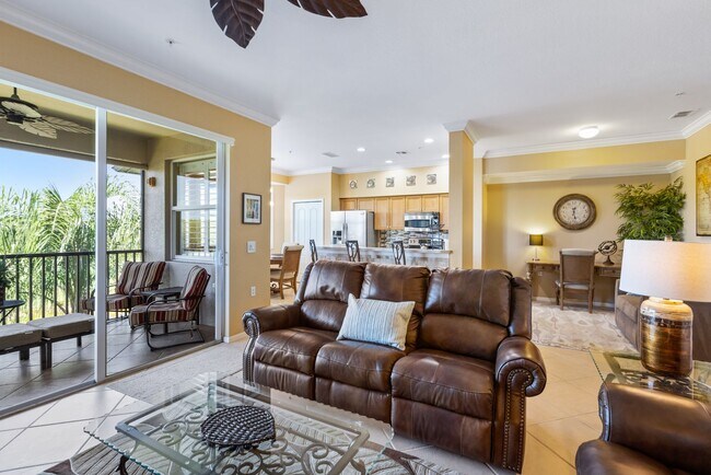 Building Photo - ** HERITAGE BAY ** 2 BED / 2 BATH - CONDO ...