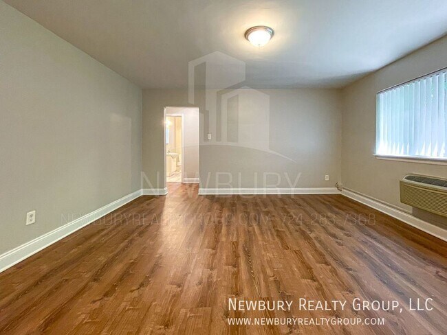 Building Photo - 309 San Juan Dr