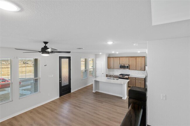 Building Photo - 241 Leeland Dr