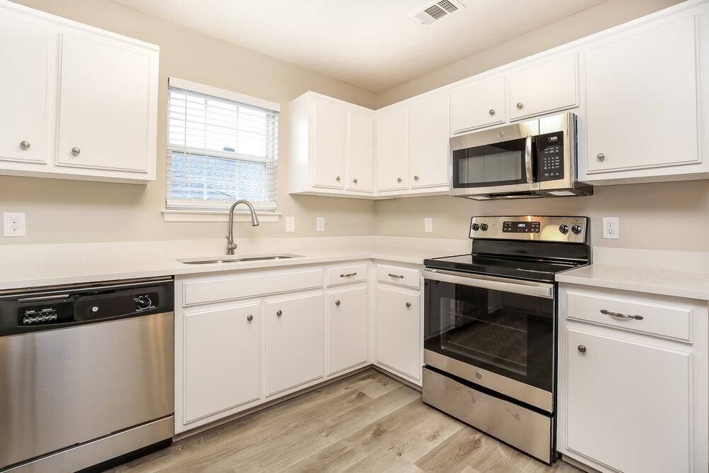 Building Photo - 2116 Candlebrook Ct