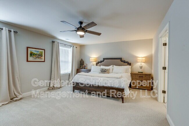 Building Photo - 1050 Nolencrest Dr