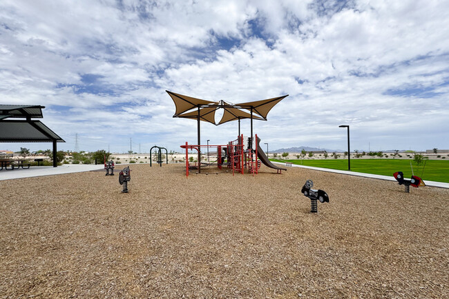 Building Photo - House at Lower Buckeye Rd/Watson! JOIN THE...