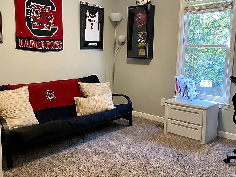 Building Photo - 3924 Bright Ave