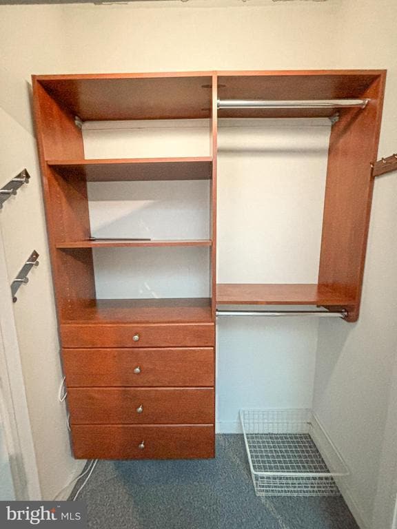 Building Photo - 212 Race St