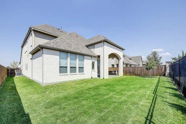 Building Photo - 2361 Glen Heather Ln