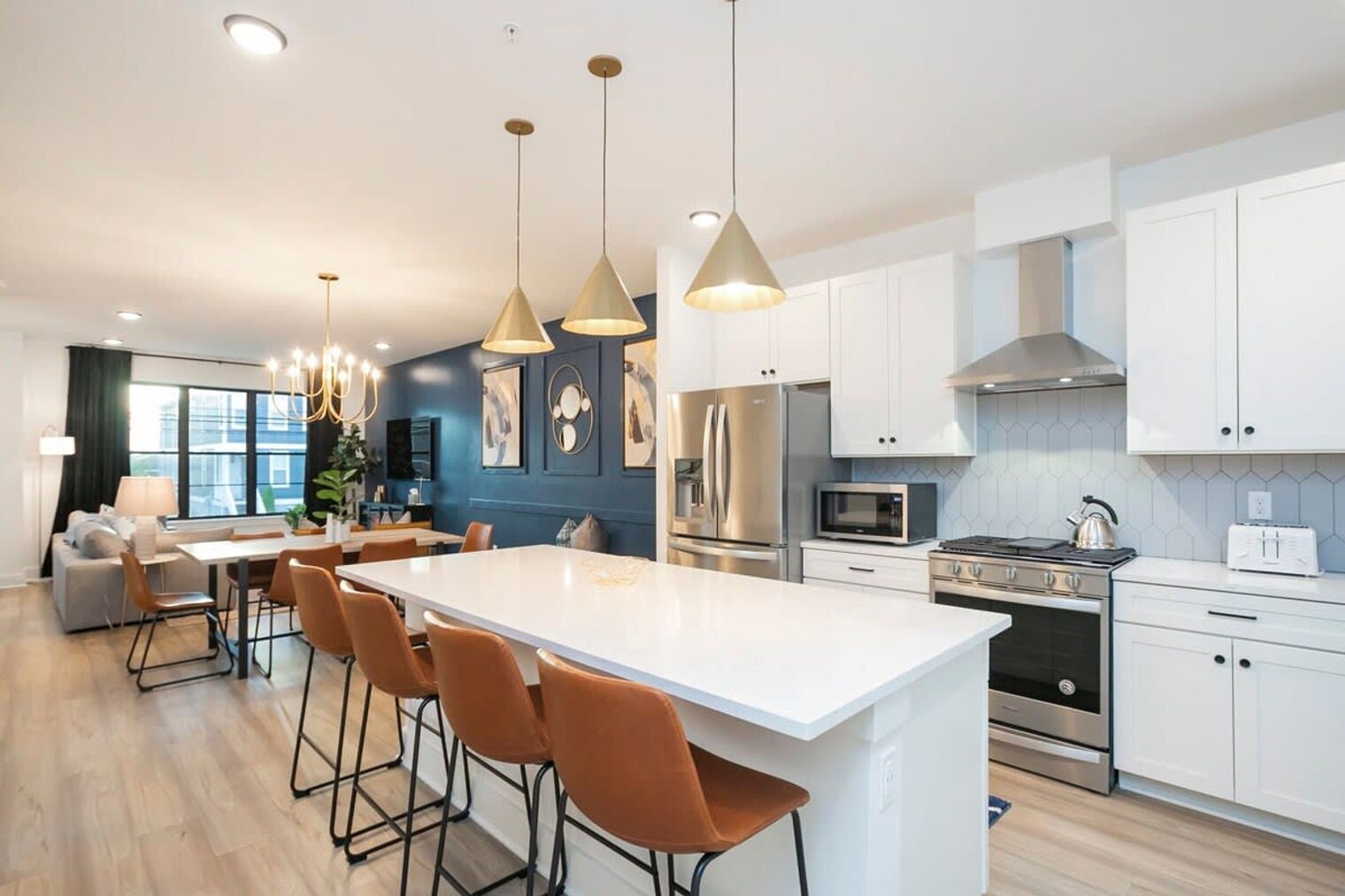 Building Photo - 402 Cleveland St