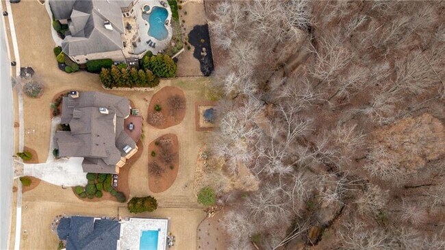 Building Photo - 5861 Yoshino Cherry Ln NE