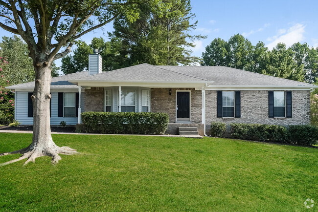 Building Photo - 1005 Waters Edge Cir
