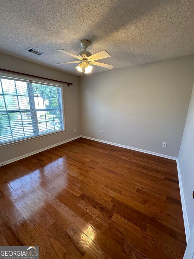 Building Photo - 500 Stambridge Ct