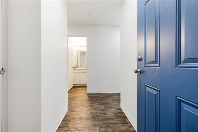 Building Photo - Foster Plaza Apartments