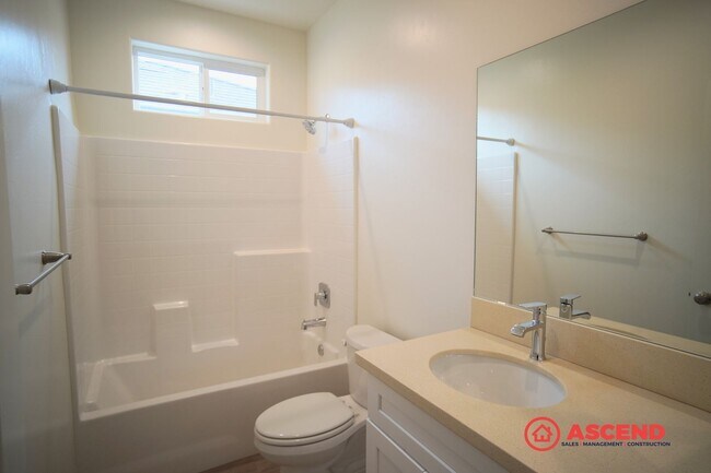 Building Photo - 8400 Frankie Lou St