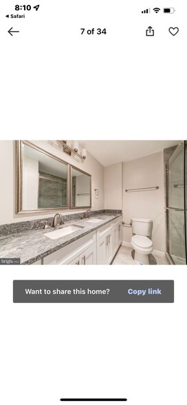 Building Photo - 250 S Reynolds St