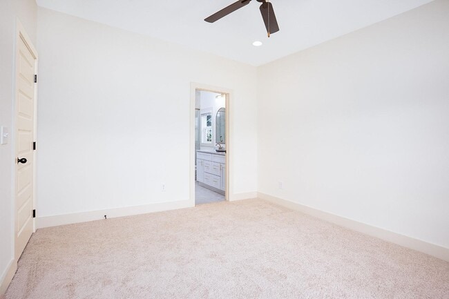 Building Photo - 7355 U.S. Hwy 280 W