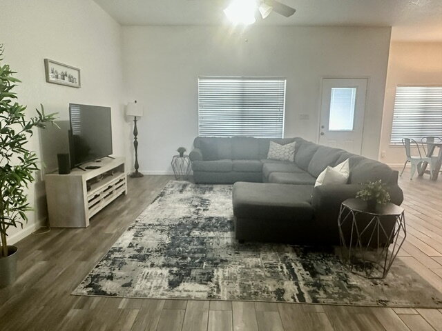 Building Photo - "Gorgeous 4-Bedroom, 2 Bathroom Pool Home ...