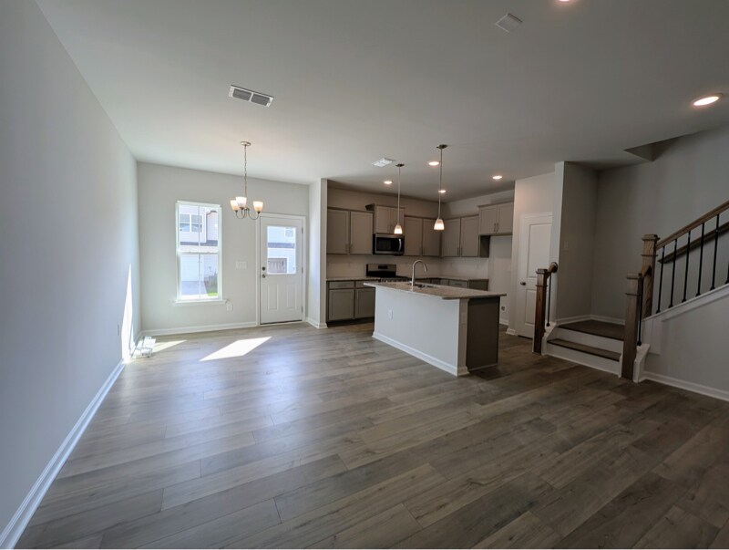 Building Photo - 246 Broomside Ave