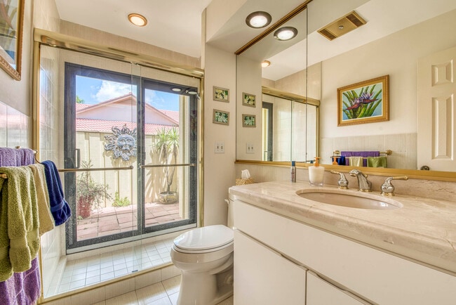 Building Photo - 1 Wycliff Rd