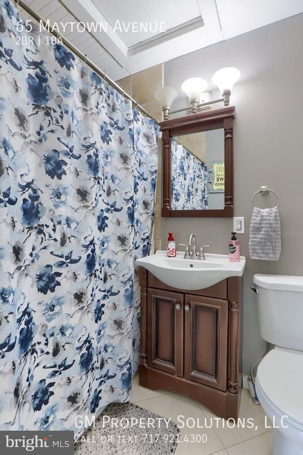 Building Photo - 2 Bedroom Bungalow in Elizabethtown!