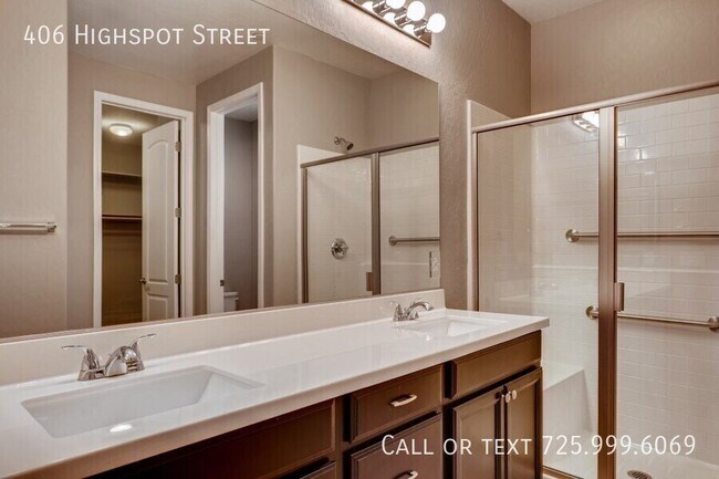 Building Photo - 406 Highspot St