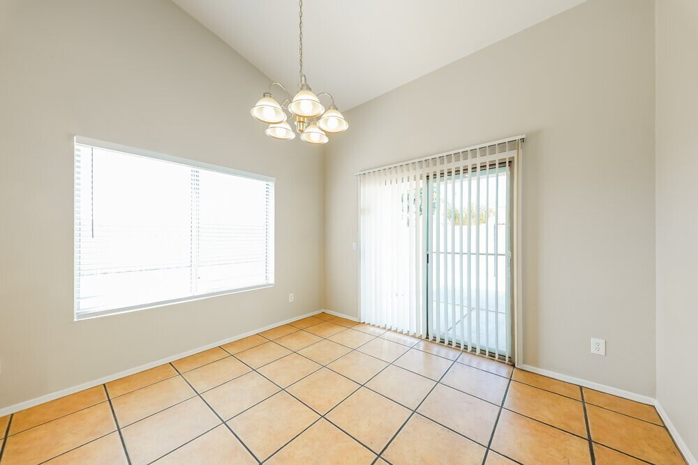 Building Photo - 3915 W Buckskin Trail