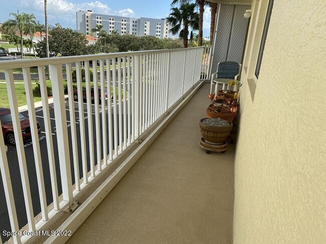 Building Photo - 732 Bayside Dr