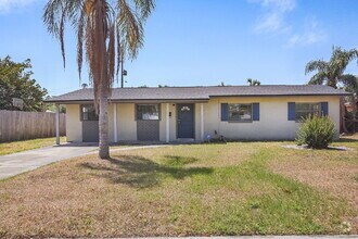 Building Photo - Move-In Ready 3-Bedroom Home with Spacious...