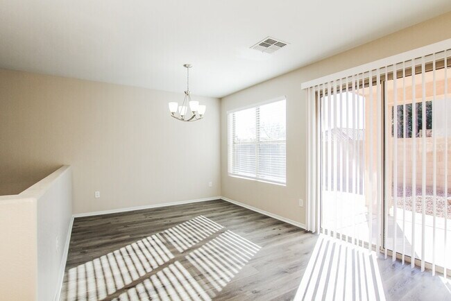 Building Photo - 17037 W Marshall Ln