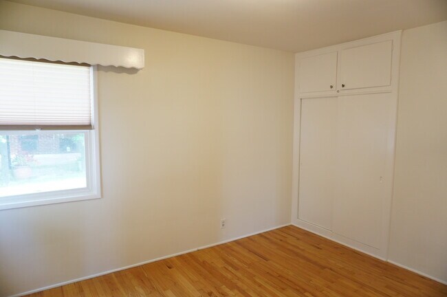 Building Photo - 3153 Orange Ave