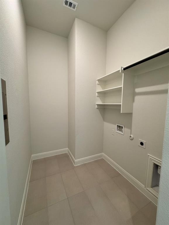Building Photo - 528 Tubman Dr