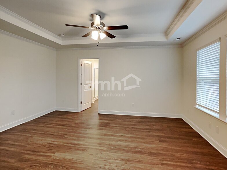 Building Photo - 4809 Weber Ct