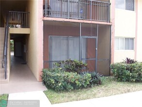 Building Photo - 2852 NW 55th Ave