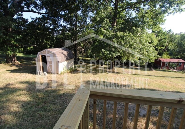Building Photo - Charming 3-Bedroom Home in Branson – Great...