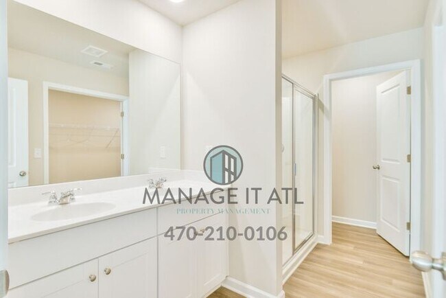 Building Photo - Beautiful 4 Bedroom home in Pendergrass!!