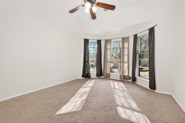 Building Photo - 4922 Beechknoll Ln