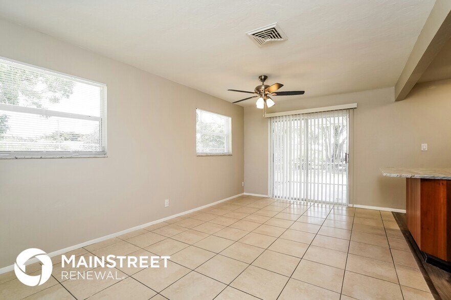 Building Photo - 7323 Barragan Rd