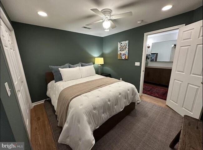 Building Photo - 411 Whiskey Still Rd